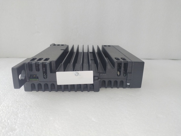 IS220UCSAH1A-C. (10).jpg