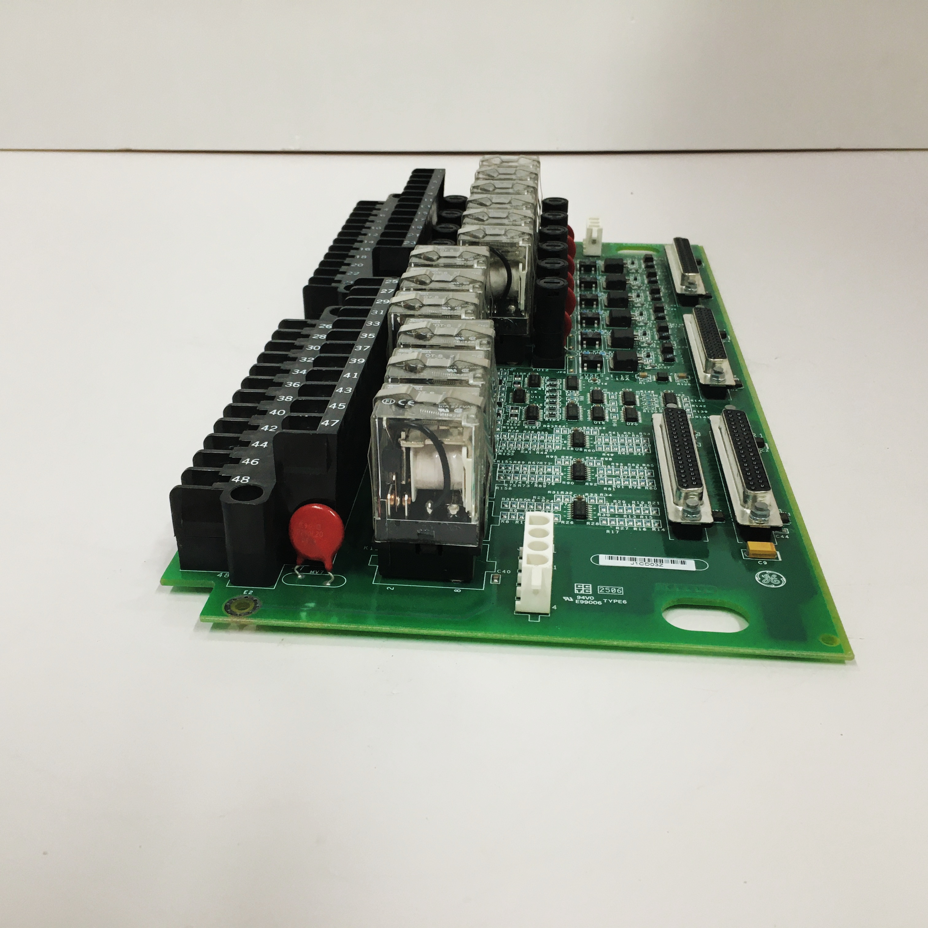 GE  IS200TTURH1CCC S1DF00Z-05.jpg